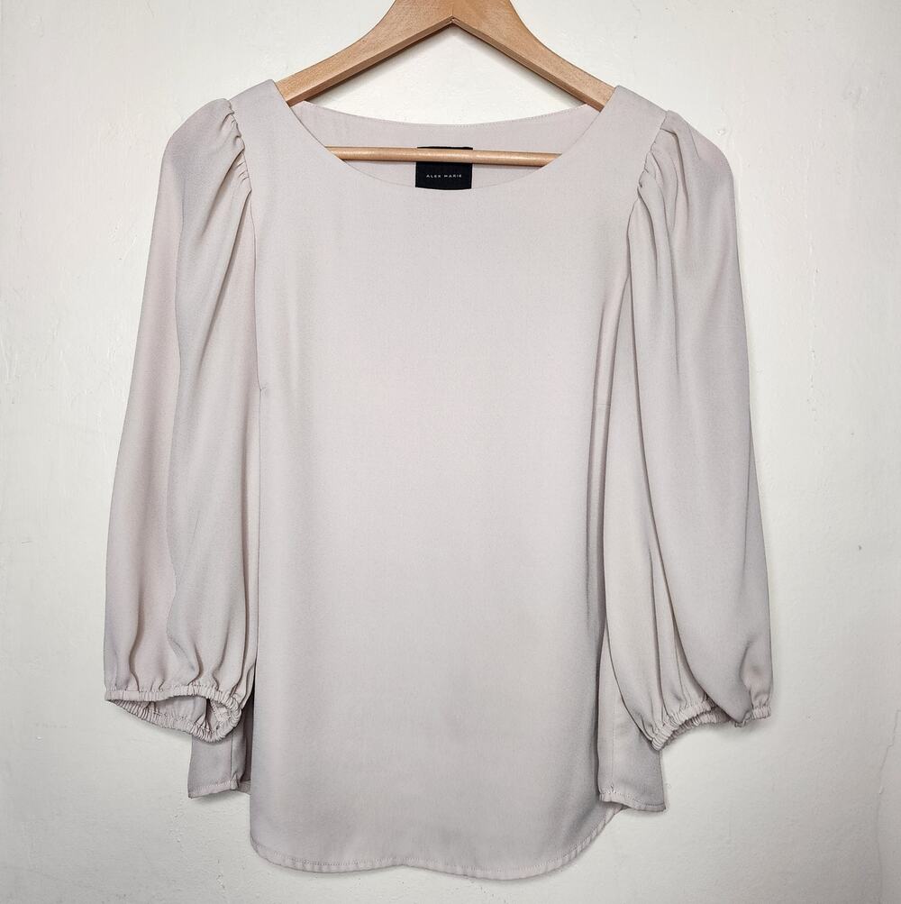 Alex Marie Beige 1/2 Sleeve Blouse Women's Size Small
